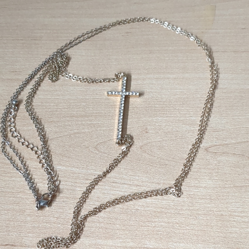 Gold Cross Pendant Necklace